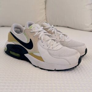 NIKE Mens Air Max Excee White Obsidian Team Gold Athletic Sneakers Size 8.5